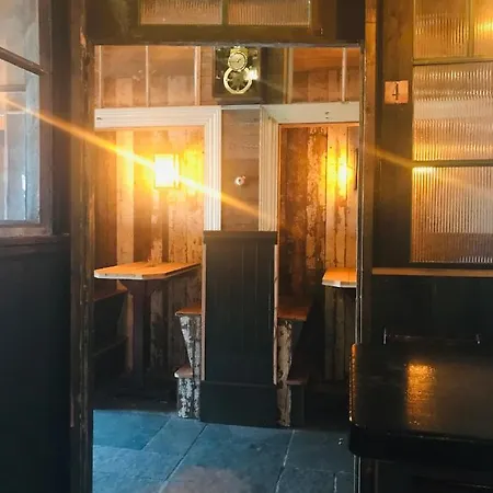 Gæstehus Mcsorleys And Bar Killarney