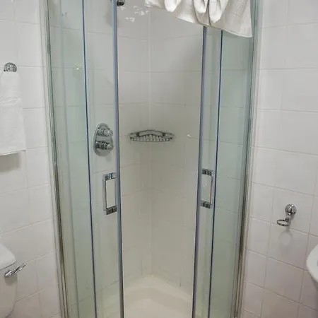 Mcsorleys And Bar Pensionat