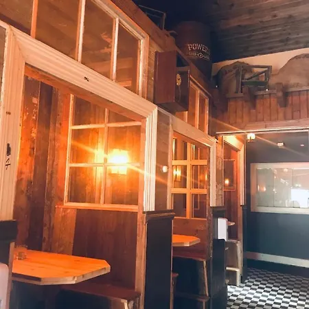 Pensjonat Mcsorleys And Bar